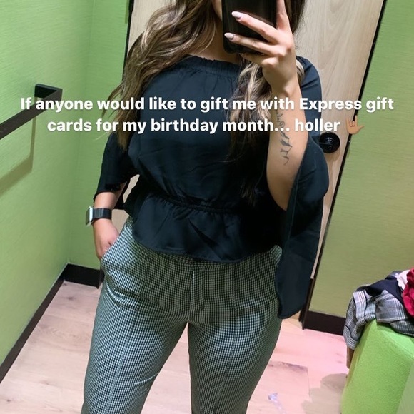 Top - Picture 2 of 2